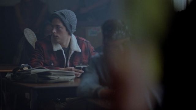 The jacket Levi s Sherpa Burnt Orange Plaid Jughead Jones (Cole Sprouse) in Riverdale S02E03