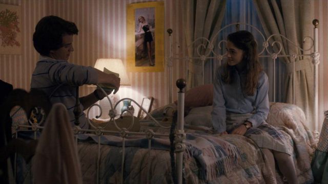 Chrysalis Blondie pin-up calendar in Nancy Wheeler (Natalia Dyer) bedroom as seen in Stranger Things S01E01