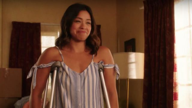 La robe rayée Bella Dahl de Jane Villanueva (Gina Rodriguez) dans Jane The Virgin S04E03