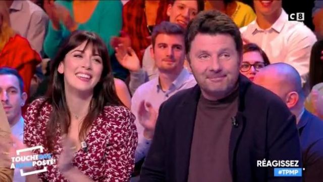 El vestido floral burdeos de Nolwenn Leroy en Touche pas à mon poste del 30/10/2017 #TPMP