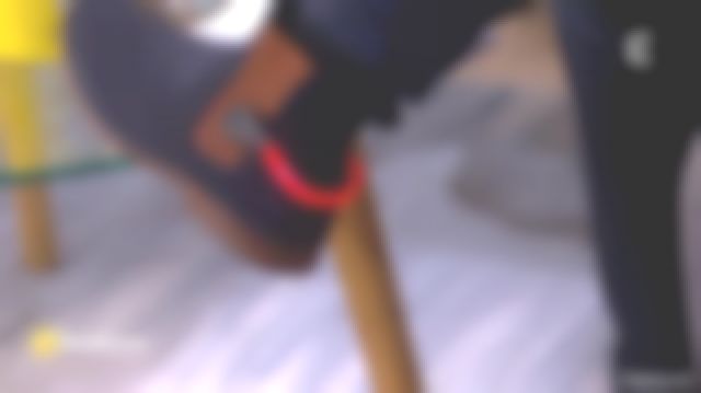 The clips LED to shoes (safety jogging cycling running, etc.) recommended in The daily 01/11/2017