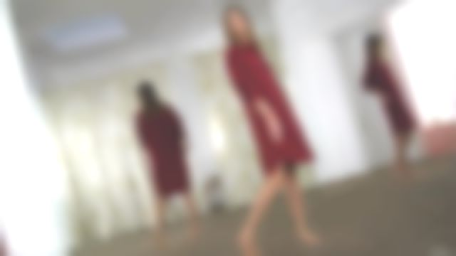 El vestido camisero de tartán rojo recomendado en el programa C'est au del 08/11/2017