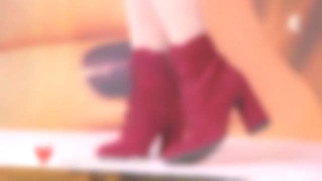 The suede ankle boots recommended by Janane Boudili in I love you's etc 10/11/2017
