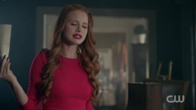 The sweater with knot Ted Baker Cheryl Blossom (Madelaine Petsch) in Riverdale S02E06