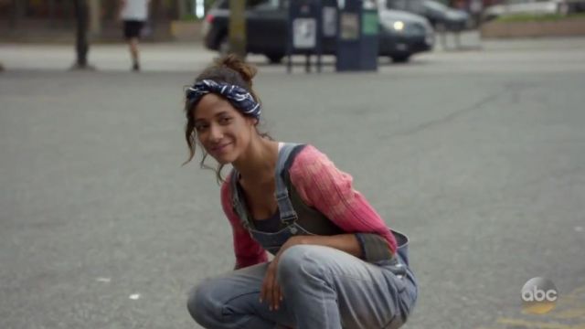Le vert et le rose top par Free People porté par Jacinda (Dania Ramirez) dans Once Upon A Time 7x06