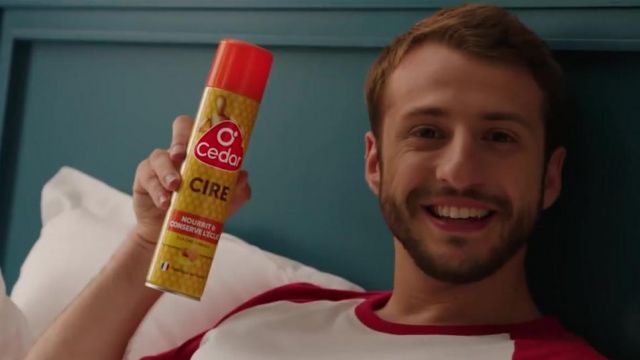 The wax O Cedar in the clip product placement from Squeezie (ft Maxenss)