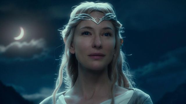 Diadème porté par Galadriel (Cate Blanchett) comme on le voit dans Le Hobbit: La Bataille des Cinq Armées