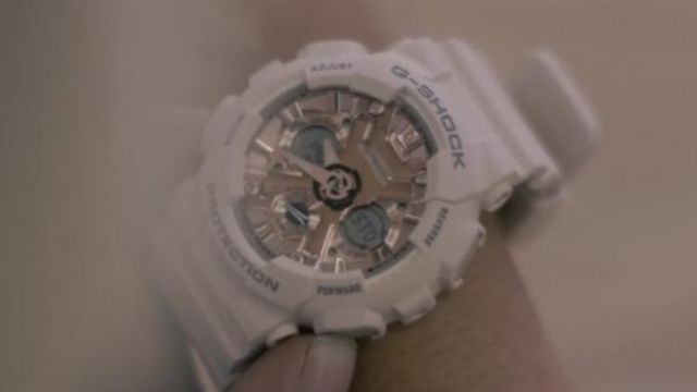 The watch Casio G-Shock range by Bebe Rexha in the clip Meant to Be (feat. Florida Georgia Line)