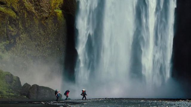 The cascade of Skógafoss in Iceland in The dream life of Walter Mitty