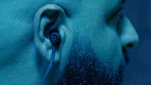 The Beats of DJ Khaled in the clip It's secured ft. Nas, Travis Scott