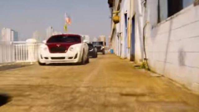 The Bentley Continental GT 2013 in the clip Good life of G-Easy and Kehlani