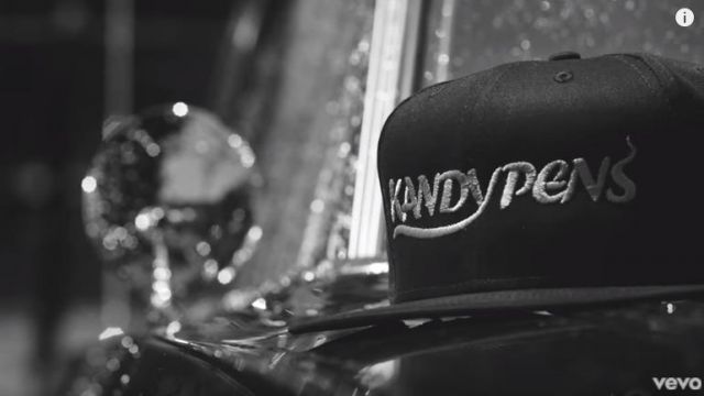 The cap KandyPens in the clip self-made Bryson Tiller