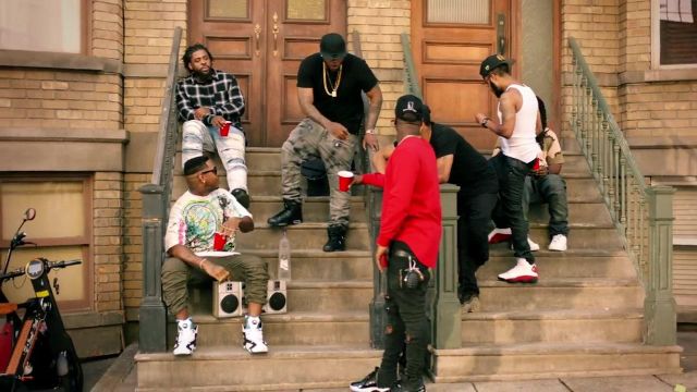 jordan 13 chicago outfit