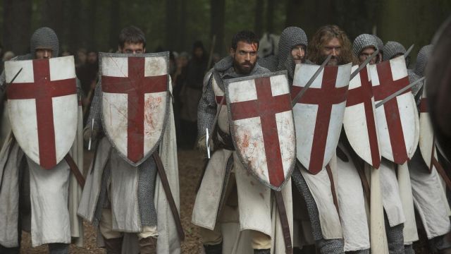 Templar knight shield of Landry (Tom Cullen) in Knightfall