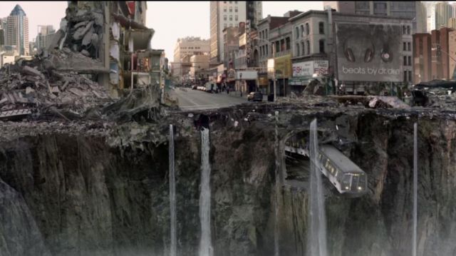 The corner of Market St and Beaver St in Newark, New Jersey in the clip Not Afraid Eminem