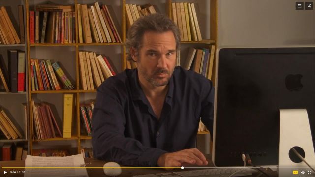 The iMac computer from Apple in That the devil takes us