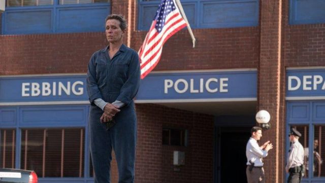 A store of Sylva, North Carolina, serves as background to the office of the commissioner of police of Ebbing in 3 Billboards, The Signs of vengeance