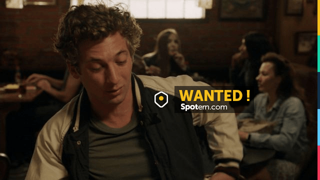 The bomber Lip Gallagher (Jeremy Allen White) in Shameless S07E01 | Spotern