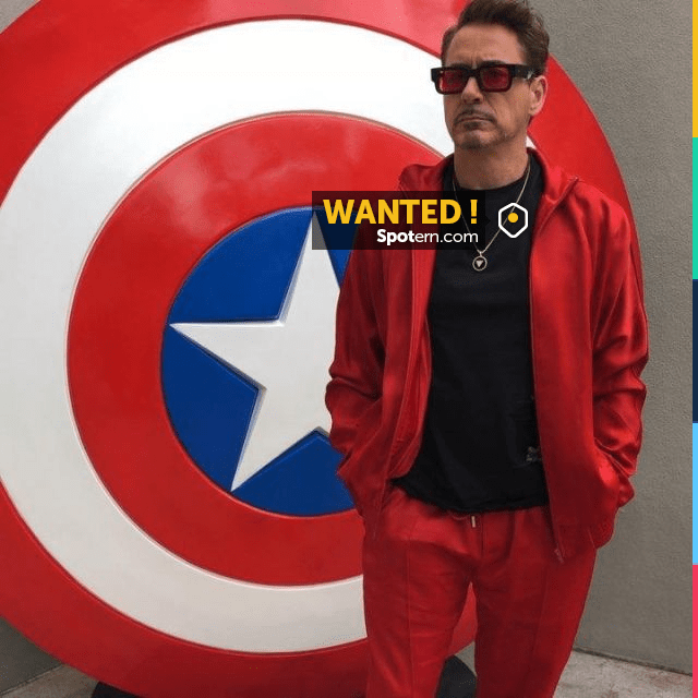 robert downey jr jade necklace