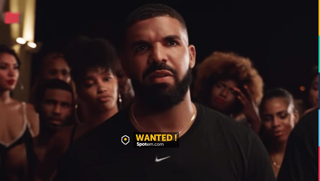 Nike t-shirt worn by Drake in No Guidance music video by Chris