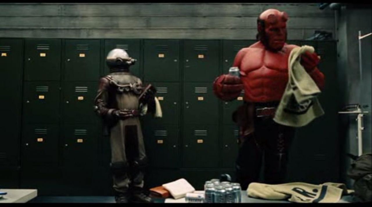 хеллбой 2 золотая армия. хеллбой золотая армия. хеллбой 2 золотая армия 2008. хеллбой 2 золотая армия. хеллбой 3.