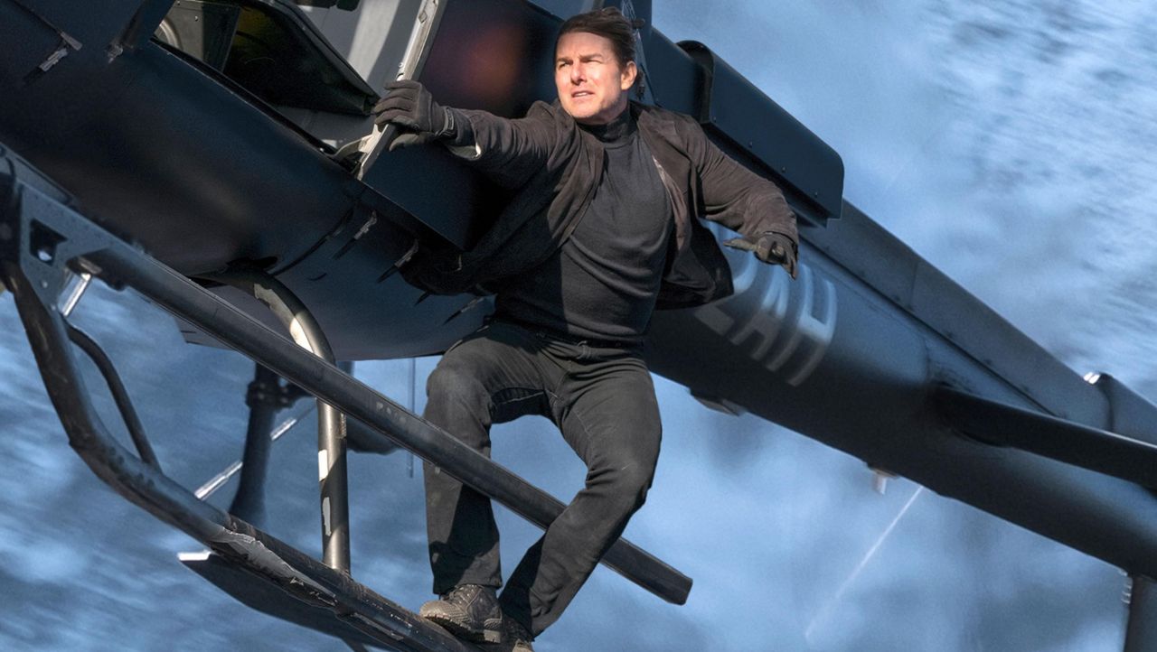 tom cruise shoes mission impossible