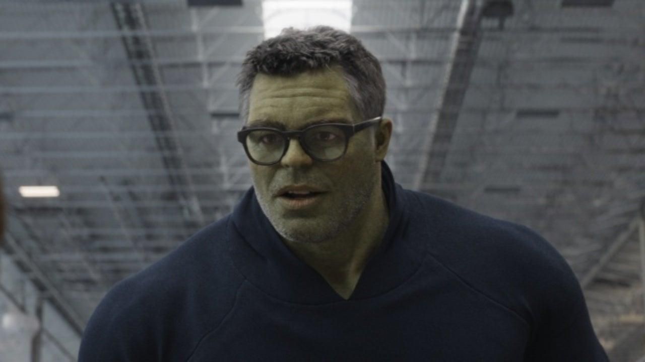 Glasses worn by Bruce Banner / Hulk (Mark Ruffalo) as seen in Avengers ...