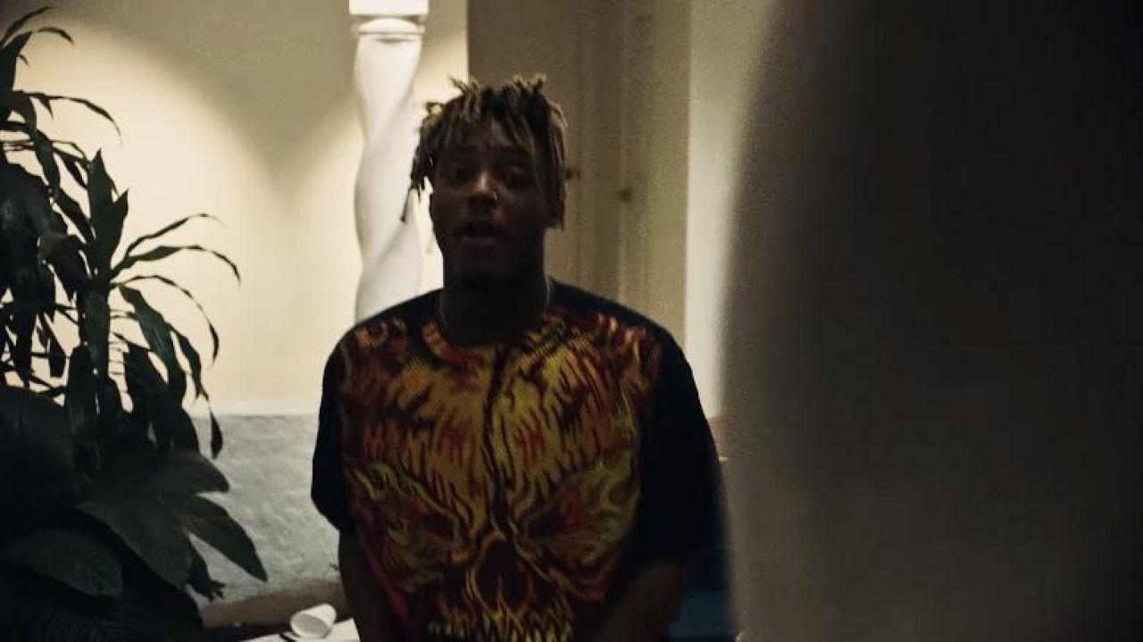 Printed Tshirt worn by Juice Wrld in his Black & White music video