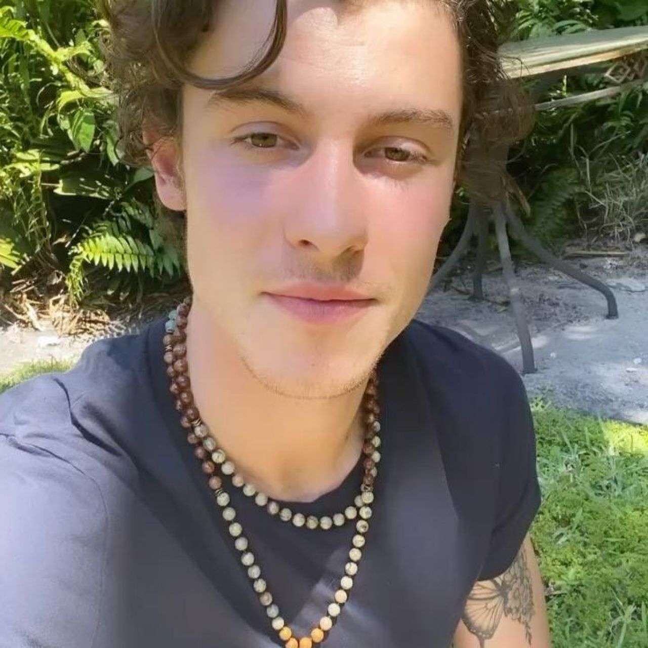 Necklace worn by Shawn Mendes in this Instagram video Spotern