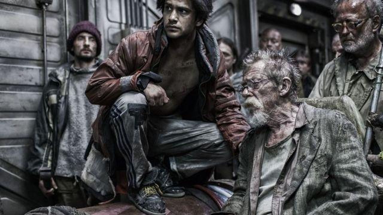 Trackpants (possibly Adidas) of Grey (Luke Pasqualino) in Snowpiercer.