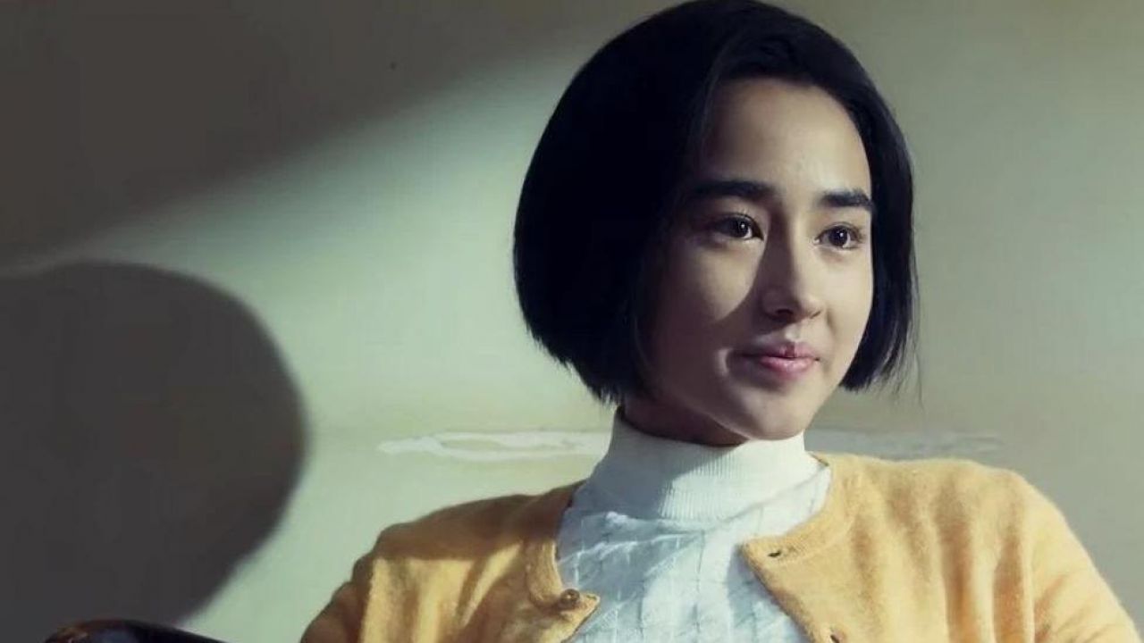 Turtleneck worn by Wan Yonah (Vanda Margraf) as seen in Ip Man 4: The ...