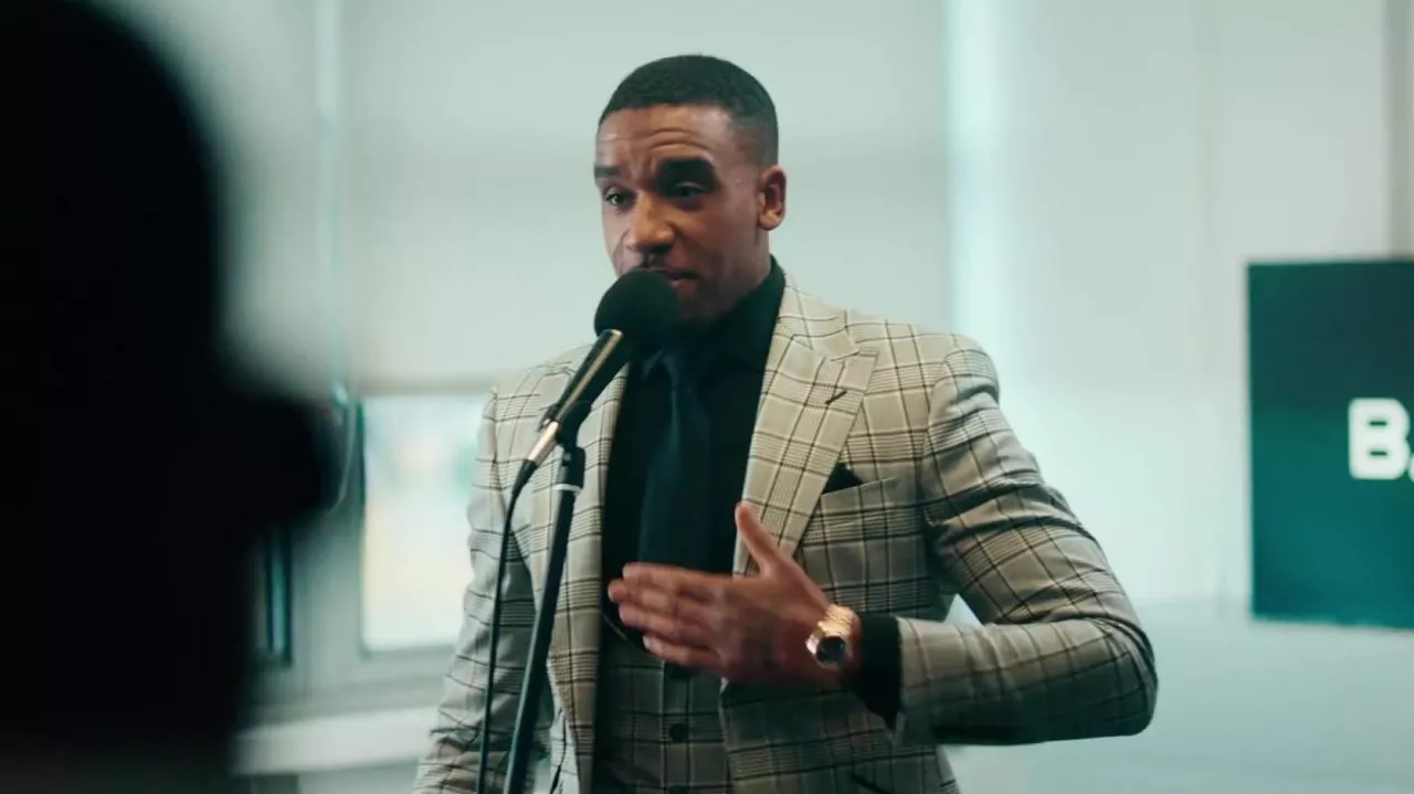 Checkered Suit worn by Bugzy Malone in his Doe'd Up Official Music ...