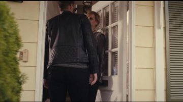 The leather jacket of Zipper in Jem and the Holograms