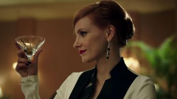 Pendientes de Elizabeth Sloane (Jessica Chastain) en Miss Sloane
