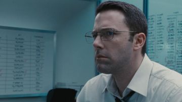 Las gafas de Christian Wolff (Ben Affleck) en Mr Wolff