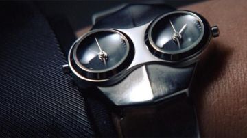 The watch Android AD52K of John Preston (Christian Bale) in Equilibrium