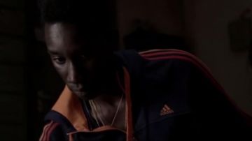 The hooded jacket from Adidas tracksuit Curtis Donovan (Nathan Stewart-Jarrett) in Misfits S04E04