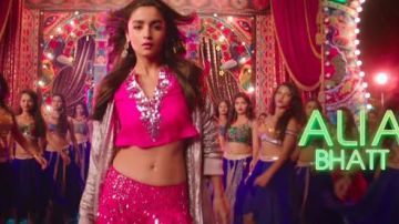 Badrinath ki dulhania clothes hotsell