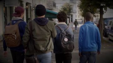The leather backpack of Isak (Tarjei Sandvik Moe) in Skam