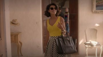 la jupe de Juliette (Reem Kherici) dans le film Jour J