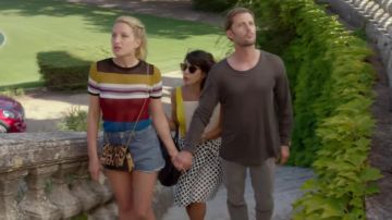 La jupe cloche de Juliette (Reem Kherici) dans Jour J