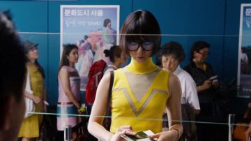 Yellow dress worn by Sun (Doona Bae) in Sense8 S02E10
