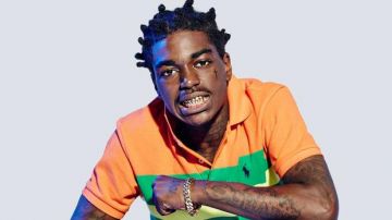 Le polo Raplh Lauren de Kodak Black pour la promo de First Day Out