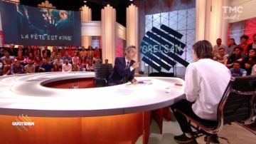 Les chaussures portées par Orelsan dans l'émission Quotidien du vendredi 20 octobre