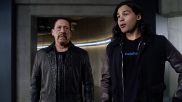 Chaqueta de cuero de Breacher (Danny Trejo) en The Flash S04E04