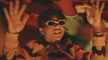 Les lunettes de soleil Versace de Swae Lee dans le clip Perplexing Pegasus de Rae Sremmurd