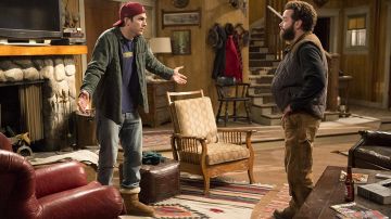 Shoes UGG worn by Colt Bennett (Ashton Kutcher) in The Ranch S02E01