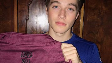 The jacket promotion bordeaux Nolan (Froy Gutierrez) for the season 6 of Teen Wolf at New York Comic Con 2017