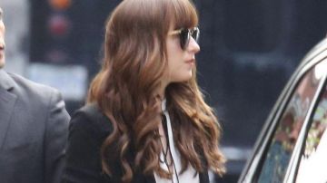 Sunglasses worn by Anastasia Steele (Dakota Johnson) as seen in Fifty Shades Freed