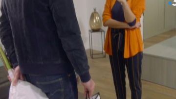 Le pantalon rayé de Johanna Marci (Dounia Coesens) dans Plus belle la vie S14E3480